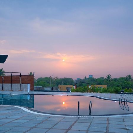 Serene Resort Hyderabad Shamshabad Ngoại thất bức ảnh